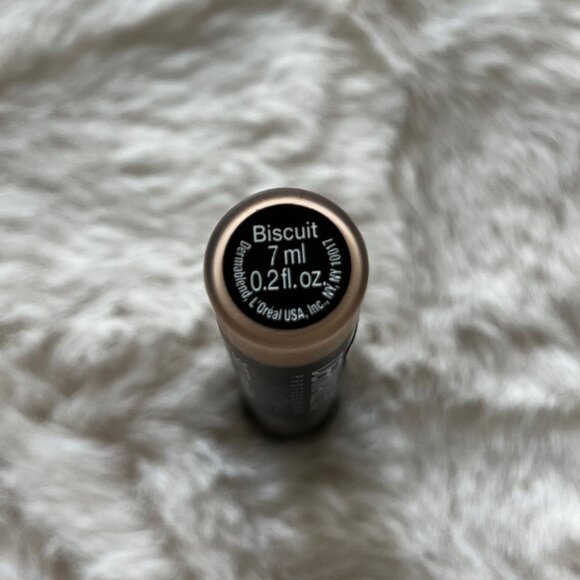 Dermablend Smooth Liquid Camo Concealer Biscuit - Picture 3 of 10